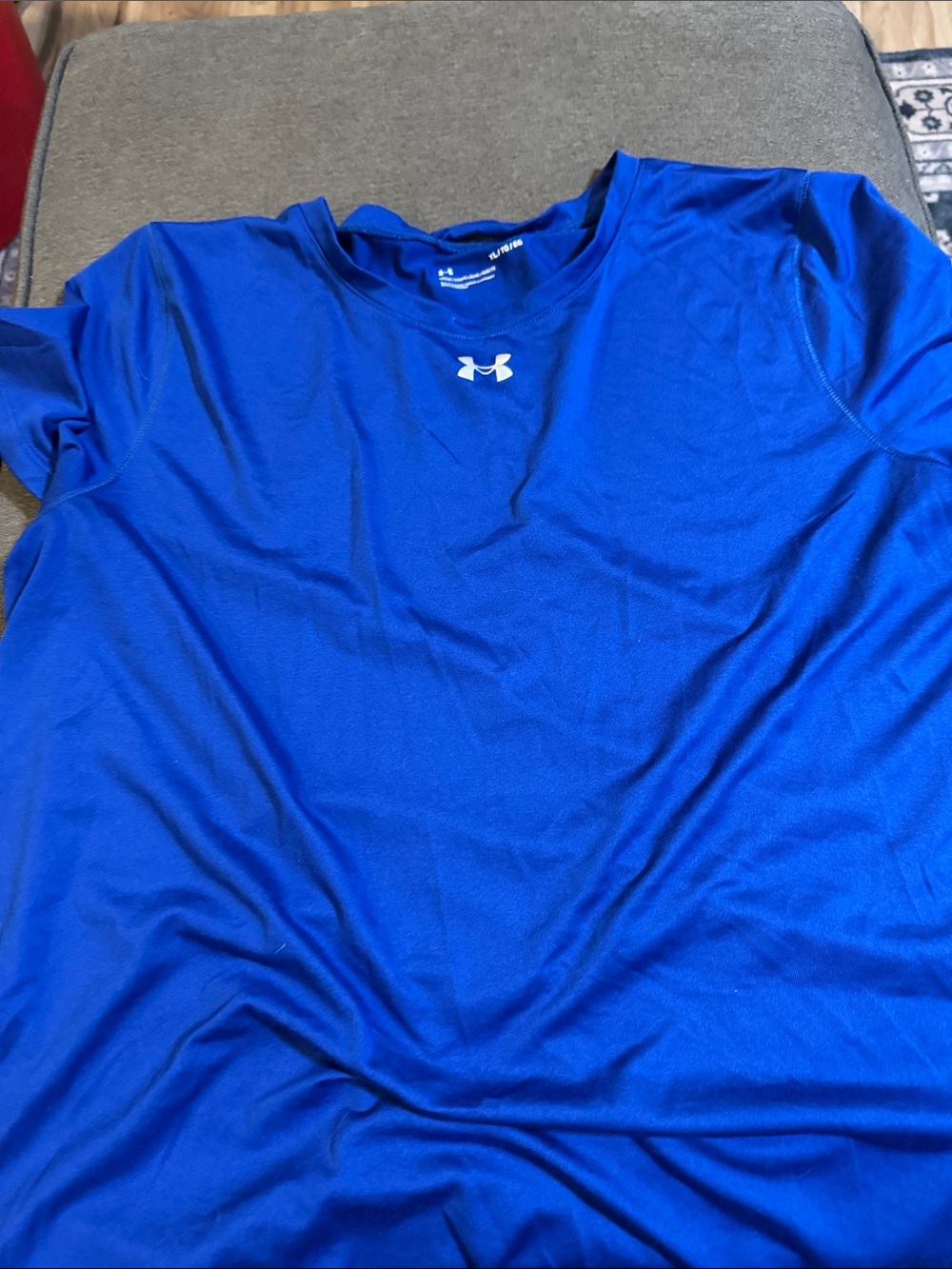 Blue under Armour dry fit top women